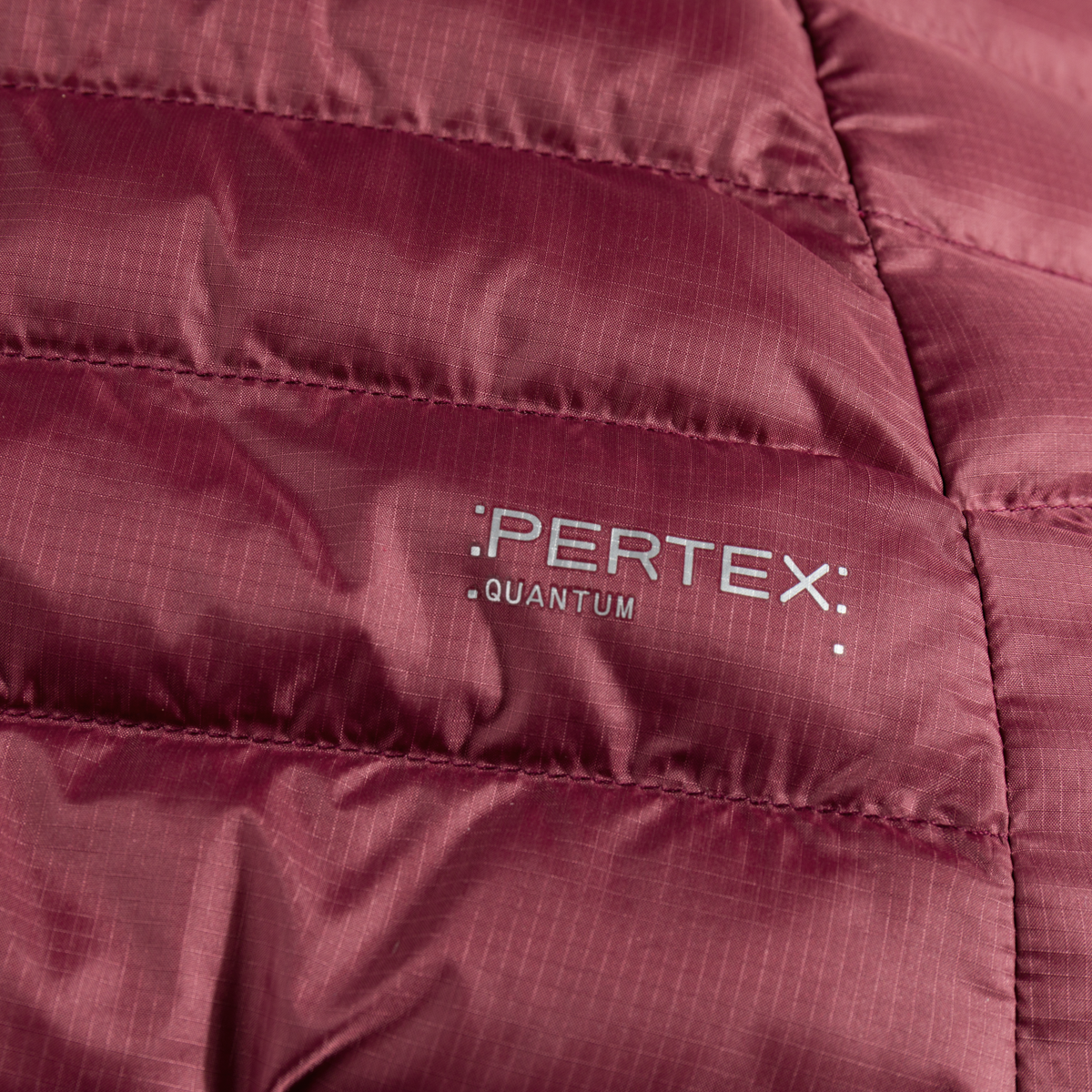 Nubaro Women's Insulated Hooded Jacket — Earth Red